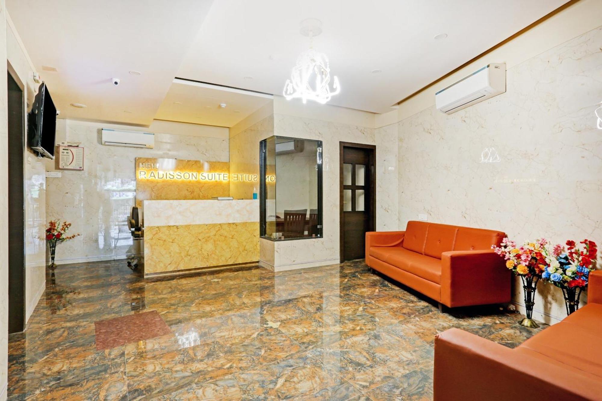 Capital O 80951 Hotel Vertigo Suite Mumbai Exterior foto